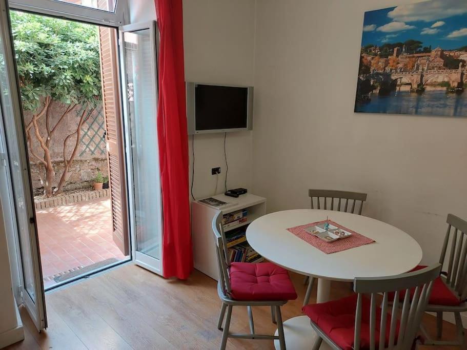 Casa Anna 5 Stelle - Apartment With Garden Rom Eksteriør billede